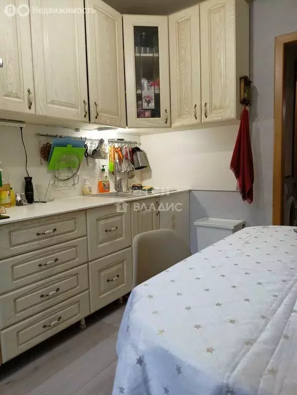 3-комнатная квартира: Ивантеевка, улица Победы, 4 (68 м) - Фото 0