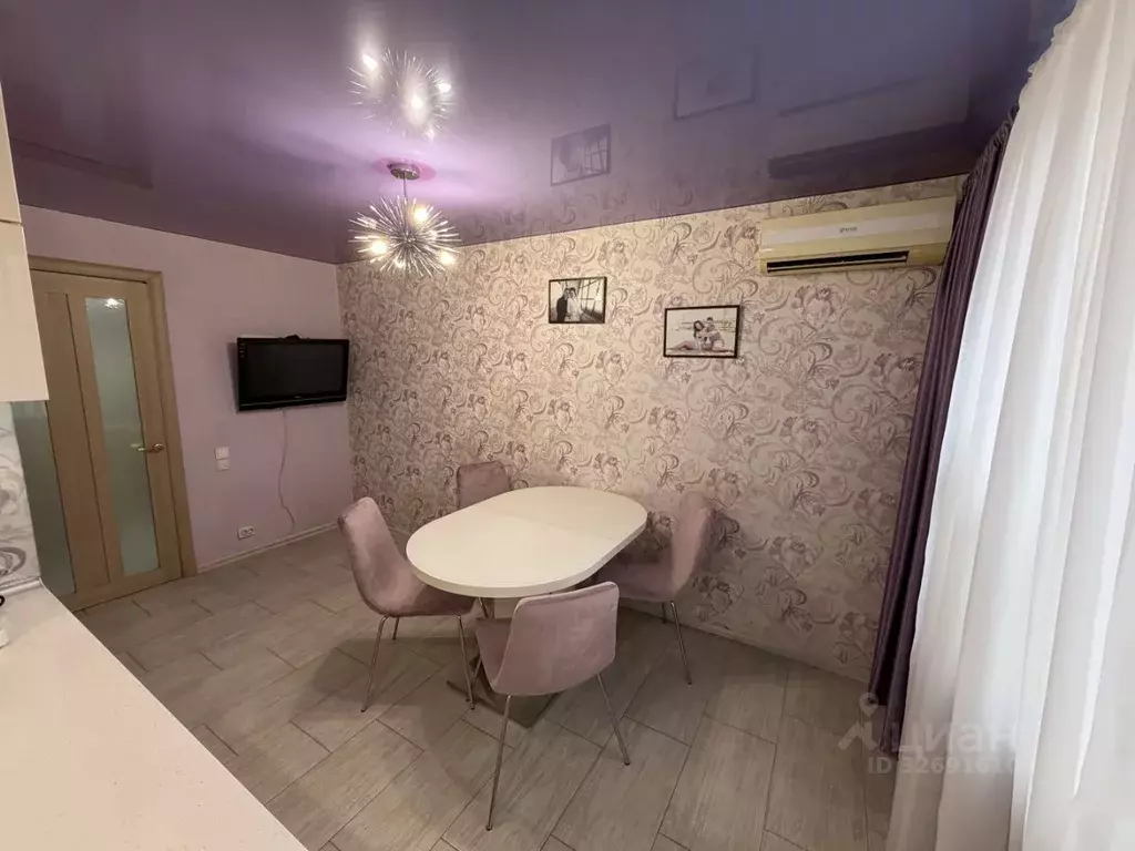 3-к кв. Севастополь ул. Бориса Михайлова, 19 (68.0 м) - Фото 1