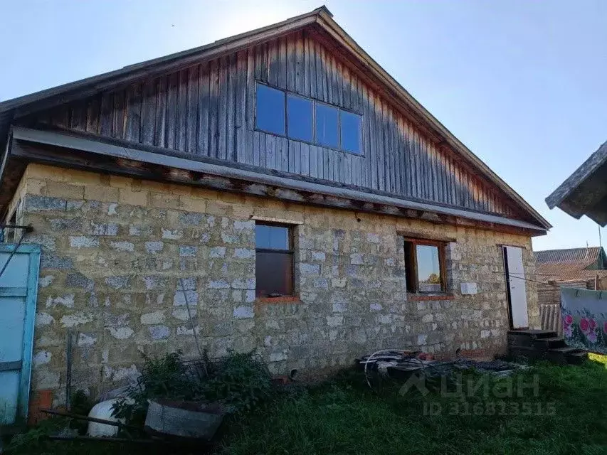 Дом в Мордовия, Рузаевский район, с. Красный Клин  (90 м) - Фото 1