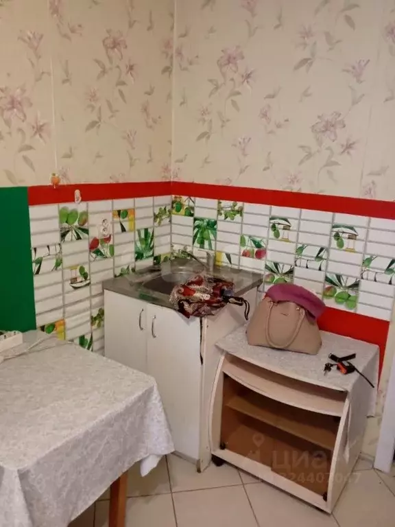 Комната Пермский край, Чернушка Банковский пер., 3 (13.0 м) - Фото 1