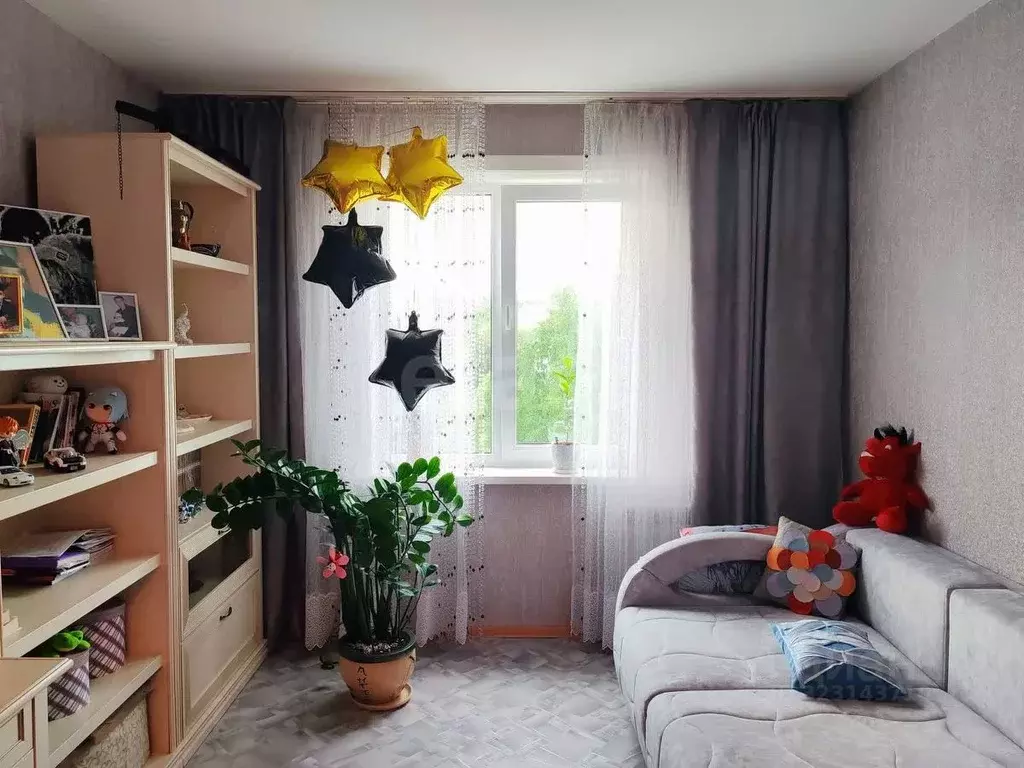 3-к кв. Кемеровская область, Кемерово бул. Строителей, 35 (61.5 м) - Фото 1