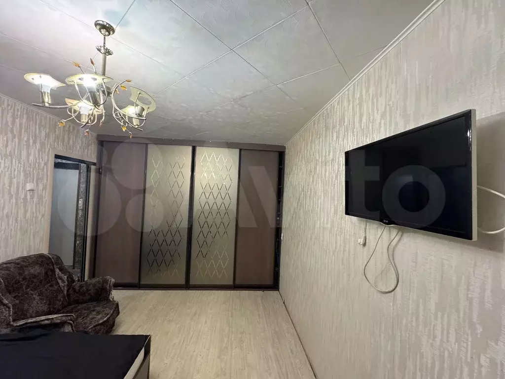 1-к. квартира, 40 м, 3/9 эт. - Фото 1