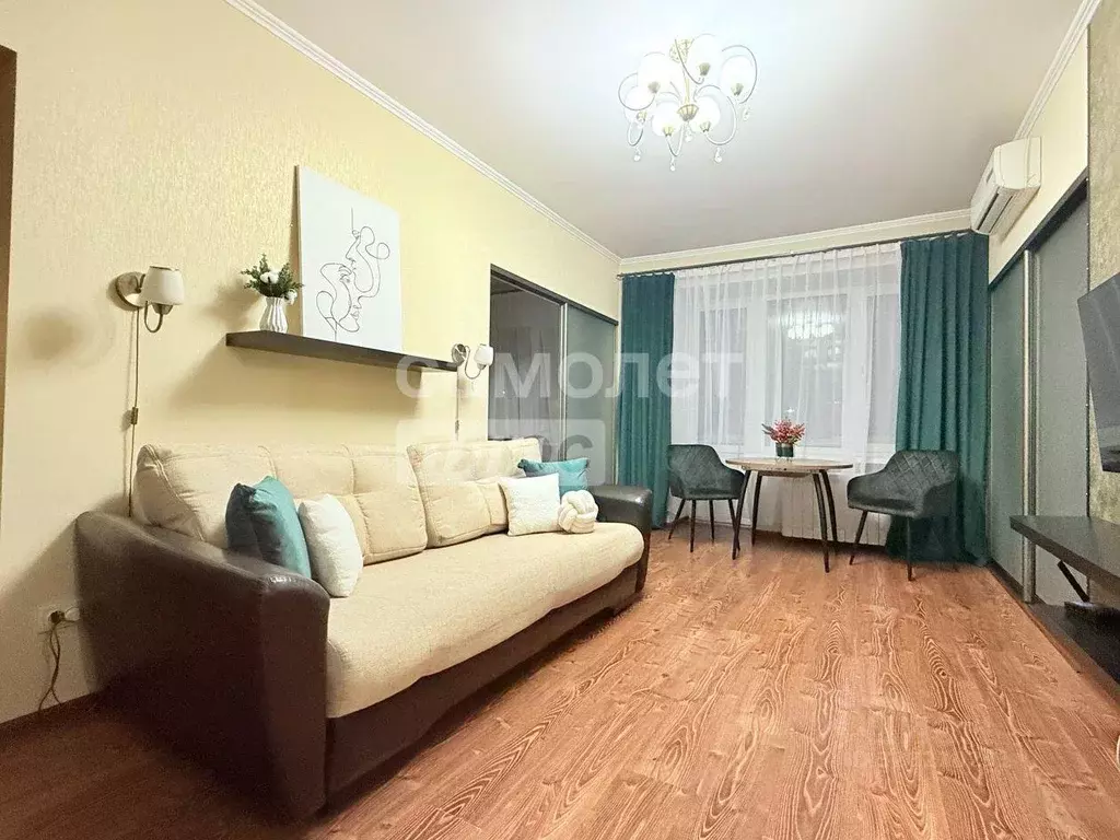 Квартира, 3 комнаты, 54.7 м - Фото 1