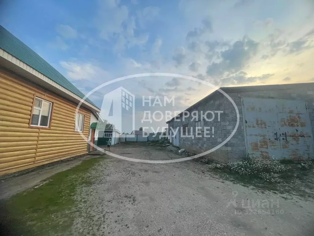 Дом в Башкортостан, с. Аскино ул. Деткина, 20 (106 м) - Фото 1