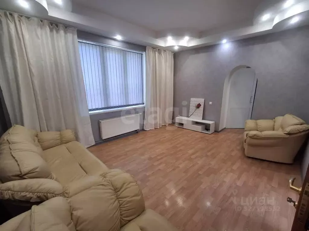 2-к кв. Крым, Симферополь ул. Гоголя (58.0 м) - Фото 1