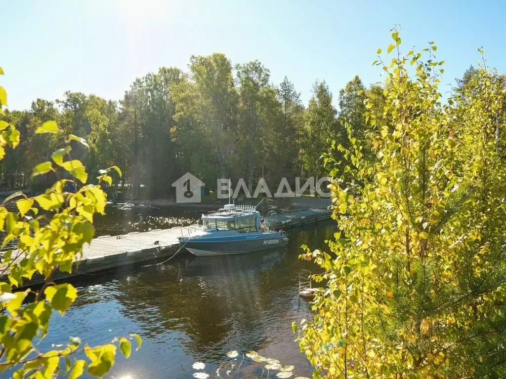 Дом в Карелия, Прионежский район, с. Деревянное ул. Береговая (80 м) - Фото 0