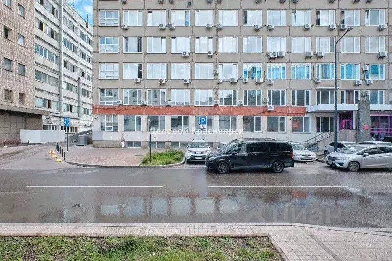 Помещение свободного назначения в Красноярский край, Красноярск ул. ... - Фото 1
