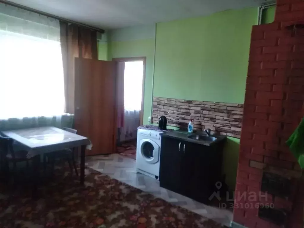 1-к кв. Новгородская область, Хвойная рп ул. Советская, 46 (40.0 м) - Фото 2