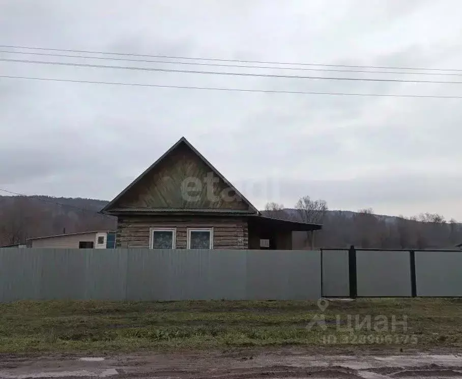 Дом в Башкортостан, Бирский район, Сусловский сельсовет, с. ... - Фото 1