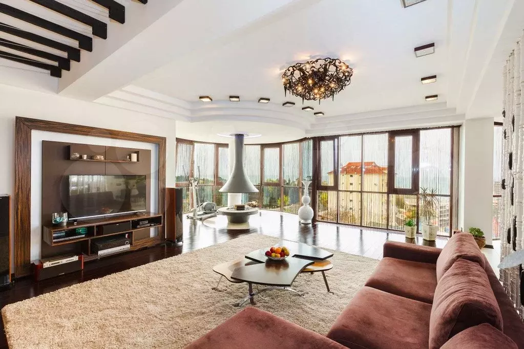 3-к. квартира, 180 м, 8/8 эт. - Фото 0