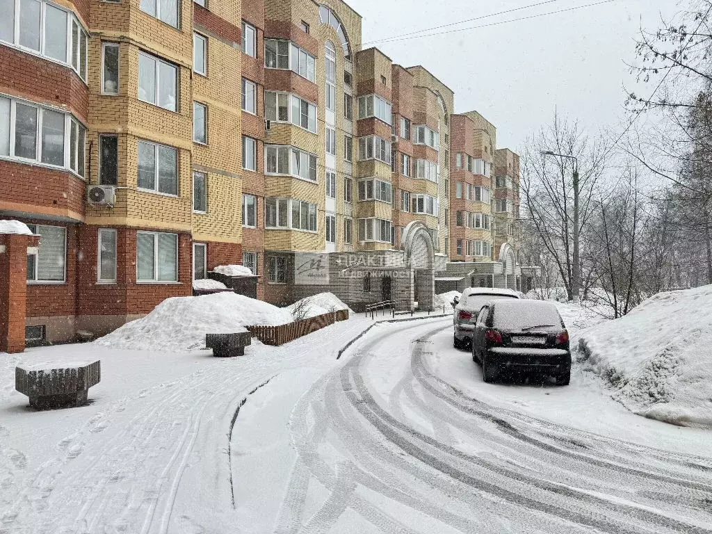 Продается 3-комнатная квартира - Фото 2