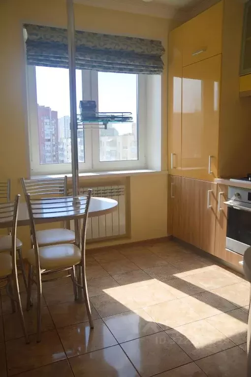 3-к кв. Саратовская область, Саратов ул. Имени А.И. Хользунова, 40/42 ... - Фото 1