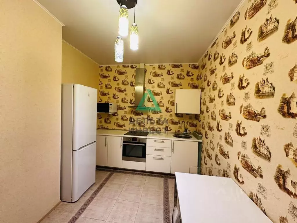 2-к кв. Башкортостан, Уфа ул. Чернышевского, 28 (63.6 м) - Фото 2