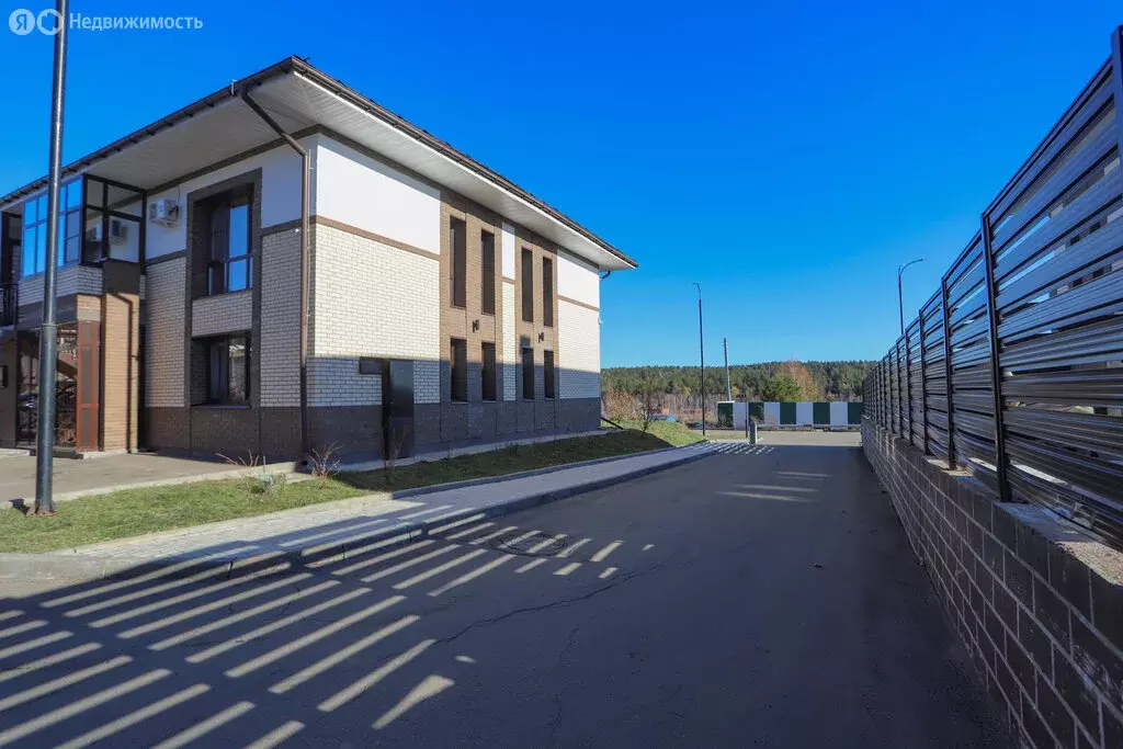 2-комнатная квартира: Иркутский муниципальный округ, деревня ... - Фото 2