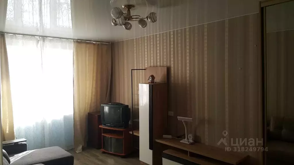 1-к кв. Приморский край, Владивосток Енисейская ул., 14 (31.8 м) - Фото 0