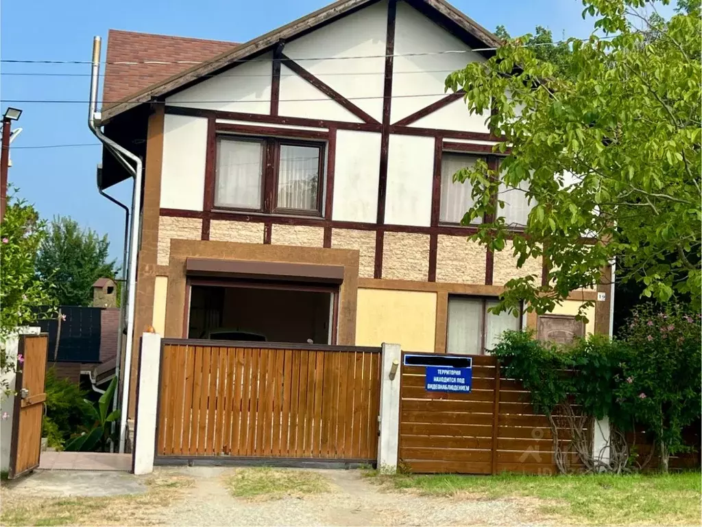 Коттедж в Краснодарский край, Геленджик городской округ, с. Криница  ... - Фото 1