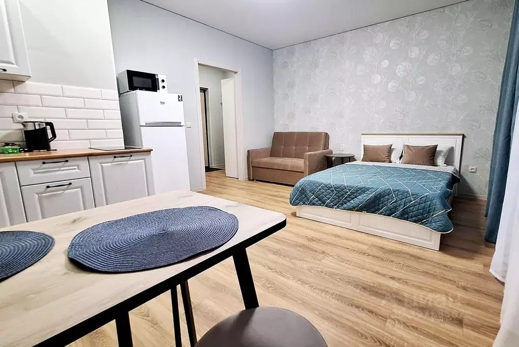 Студия Тюменская область, Тобольск 15-й мкр, 17А (35.0 м) - Фото 0