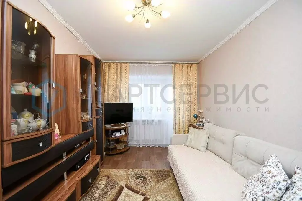 2-к кв. Омская область, Омск Учебная ул., 185 (42.2 м) - Фото 1