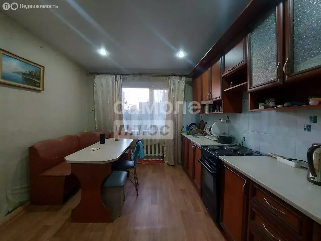 3-комнатная квартира: посёлок станции Батарейная, 11/3 (85 м) - Фото 0