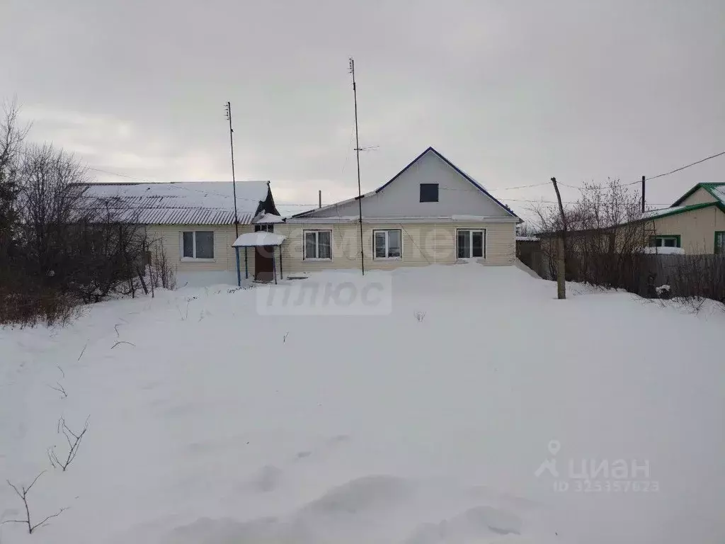 Дом в Оренбургская область, Октябрьский район, пос. Краснооктябрьский ... - Фото 2