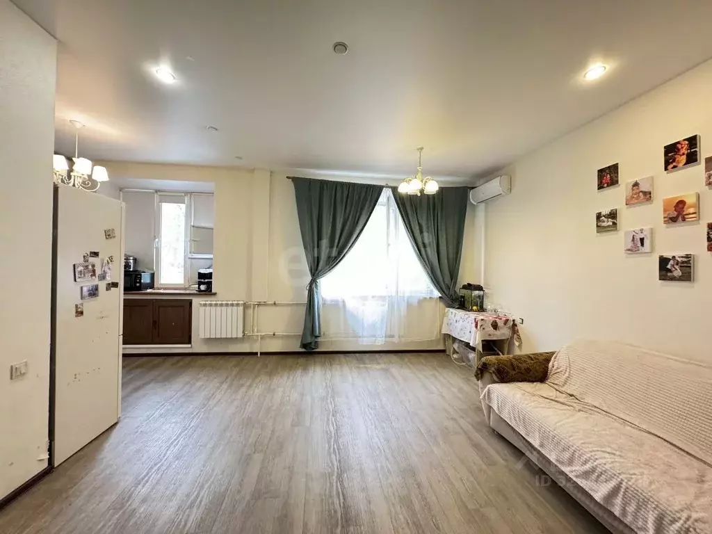 3-к кв. Татарстан, Казань ул. Лейтенанта Шмидта, 46 (80.0 м) - Фото 1
