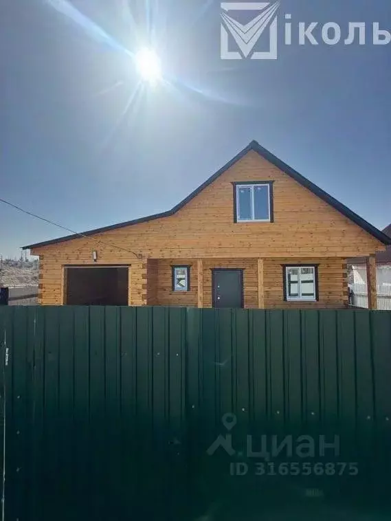 Дом в Иркутская область, Иркутский муниципальный округ, с. ... - Фото 1