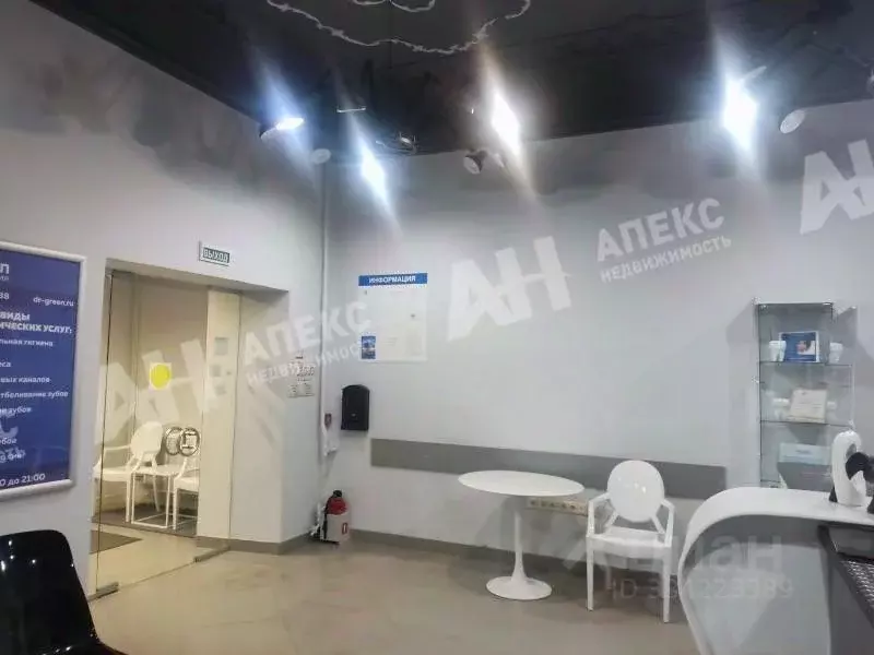 Помещение свободного назначения в Москва ул. Черняховского, 13 (18 м) - Фото 1