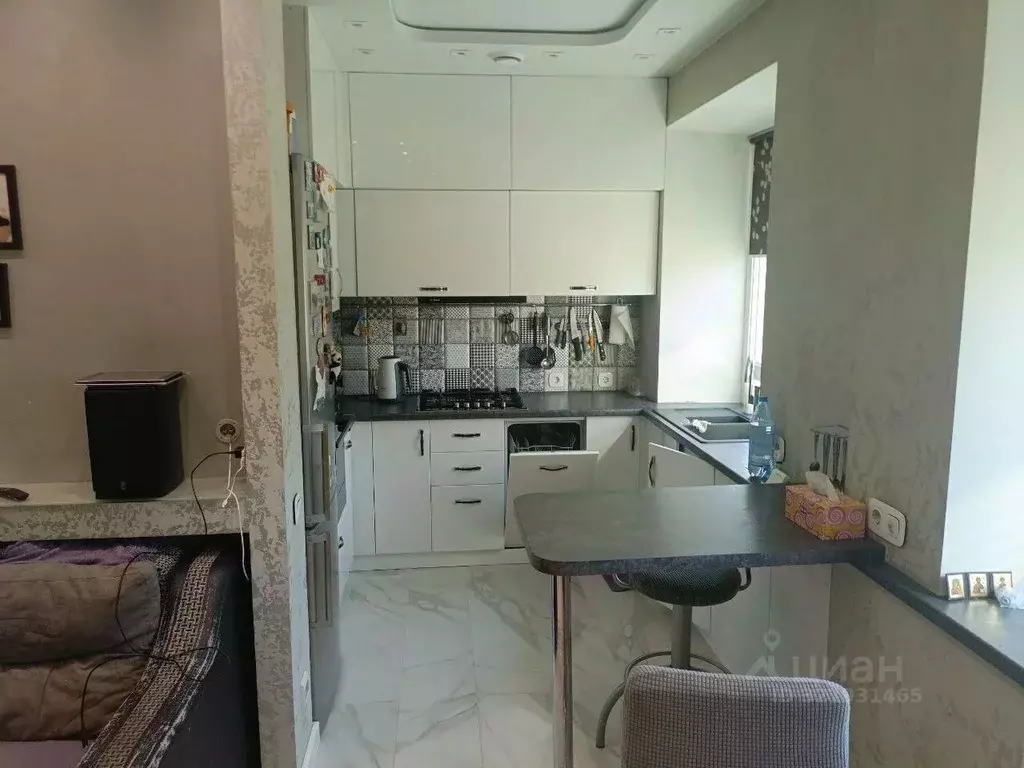 3-к кв. Хакасия, Абакан ул. Щетинкина, 80 (47.1 м) - Фото 0