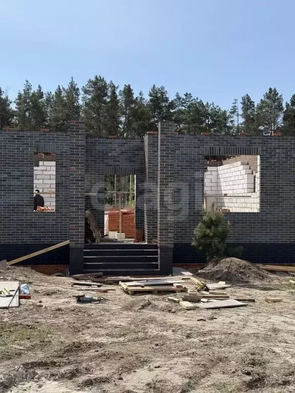 Дом в Курская область, Курский район, Моковский сельсовет, д. 1-я ... - Фото 0