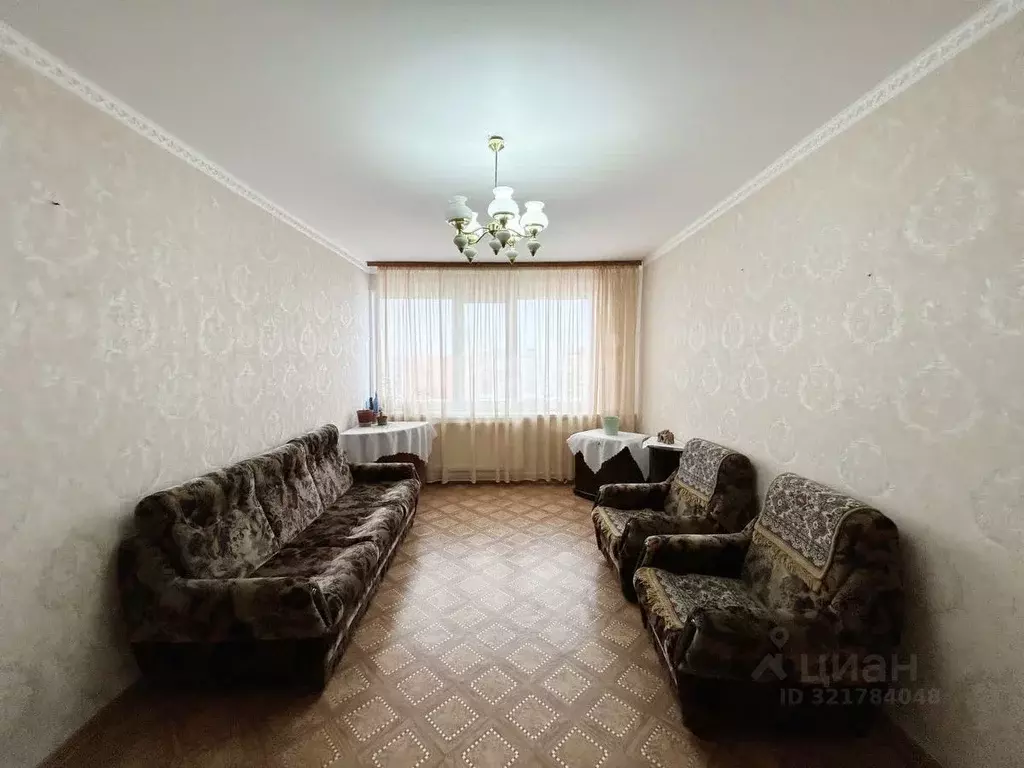 3-к кв. Ямало-Ненецкий АО, Новый Уренгой Ленинградский просп., 17 ... - Фото 0