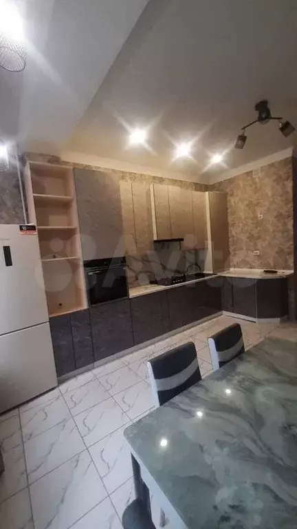 1-к. квартира, 50 м, 7/8 эт. - Фото 1