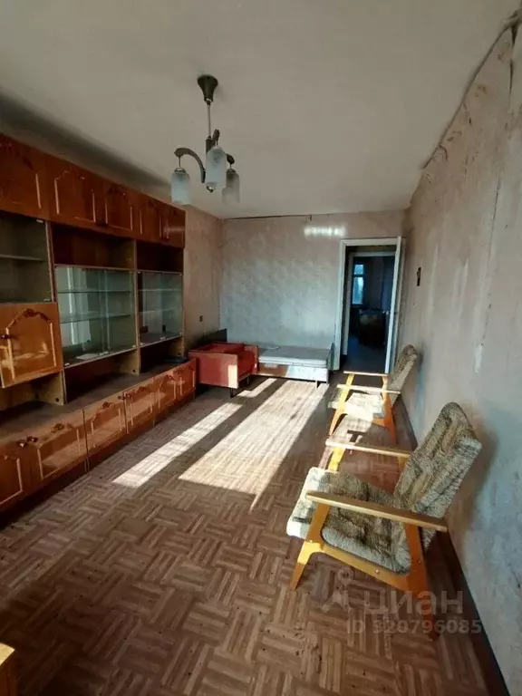 2-к кв. Брянская область, Карачев Пролетарская ул., 1 (51.4 м) - Фото 0