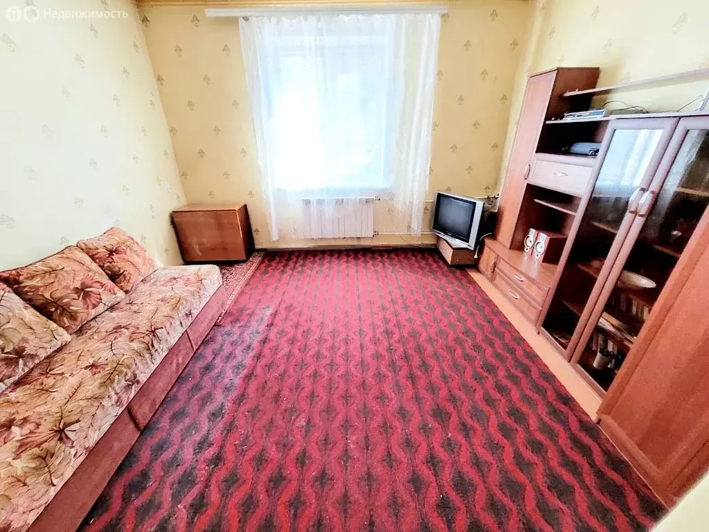 3-комнатная квартира: Находка, улица Павлова, 8 (64.6 м) - Фото 1