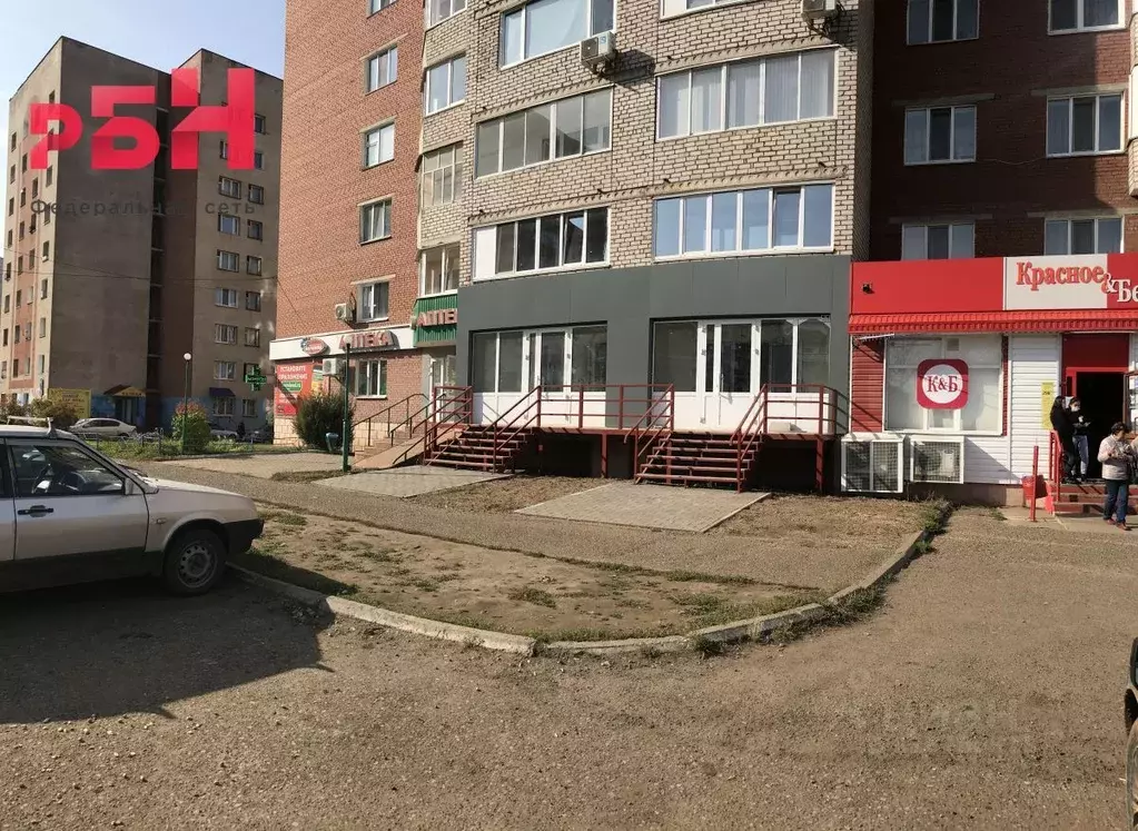 Торговая площадь в Башкортостан, Нефтекамск ул. Строителей, 93 (70 м) - Фото 1