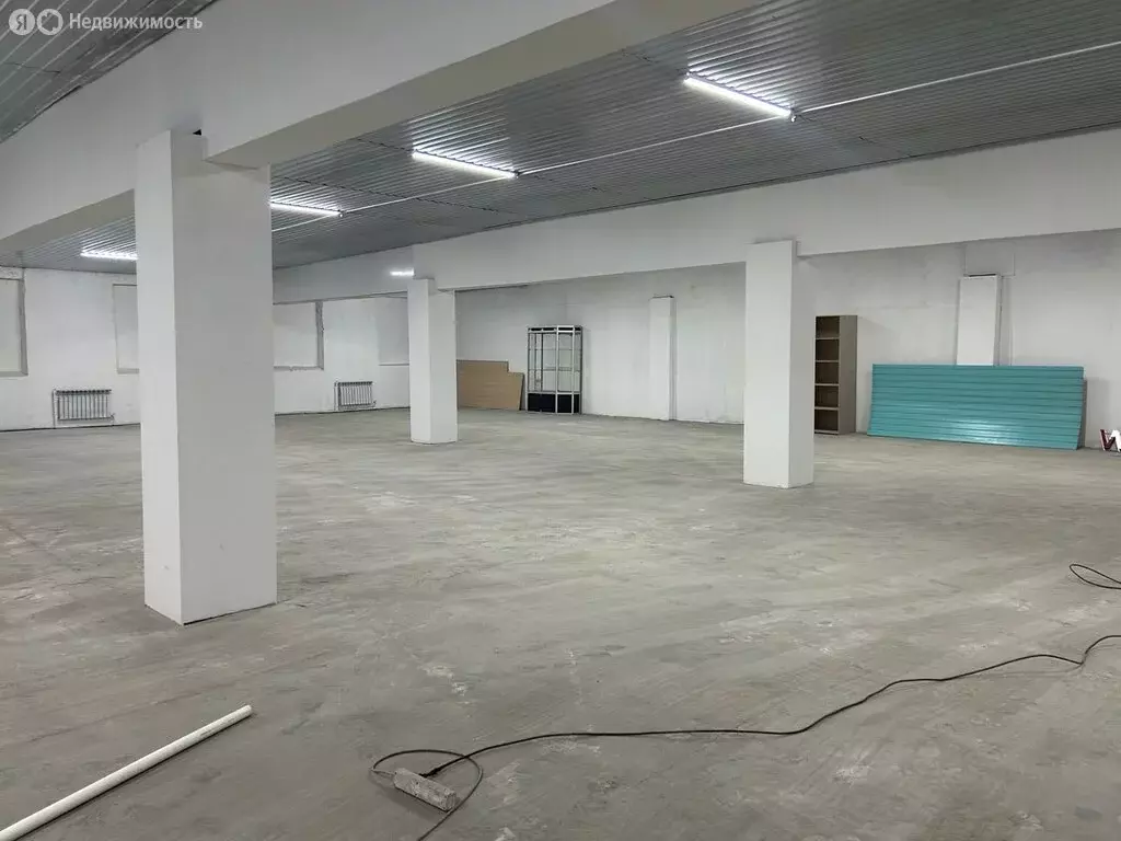 Торговая площадь (389 м) - Фото 2