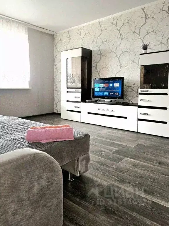 1-к кв. Орловская область, Орел ул. Латышских Стрелков, 45 (48.0 м) - Фото 0