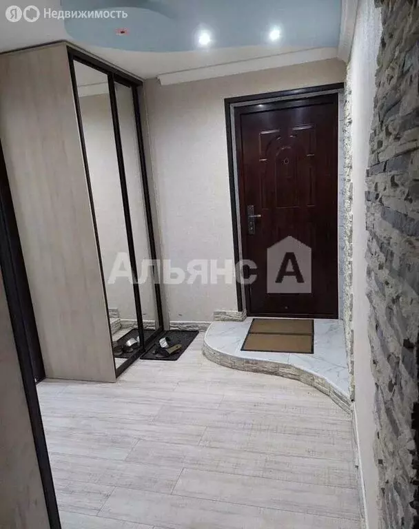 2-комнатная квартира: станица Медведовская, улица Мира, 180 (51 м) - Фото 1
