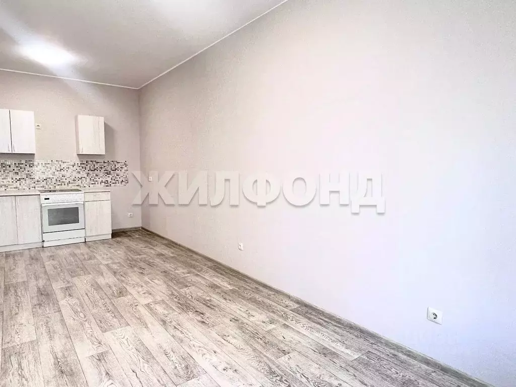 3-к кв. Алтайский край, Барнаул ул. Имени В.Т. Христенко, 15 (61.6 м) - Фото 2