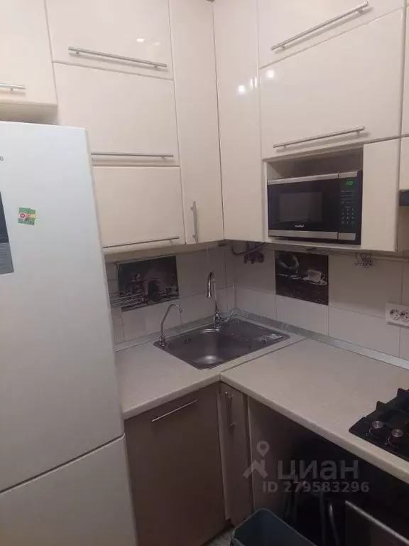 2-к кв. Севастополь ул. Репина, 30 (56.0 м) - Фото 2