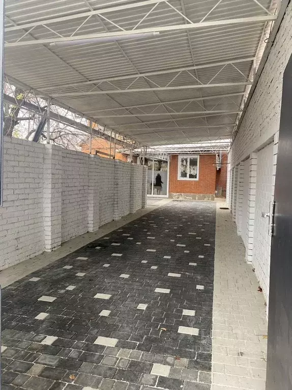 Дом в Краснодарский край, Краснодар Центральный мкр, ул. Октябрьская, ... - Фото 0