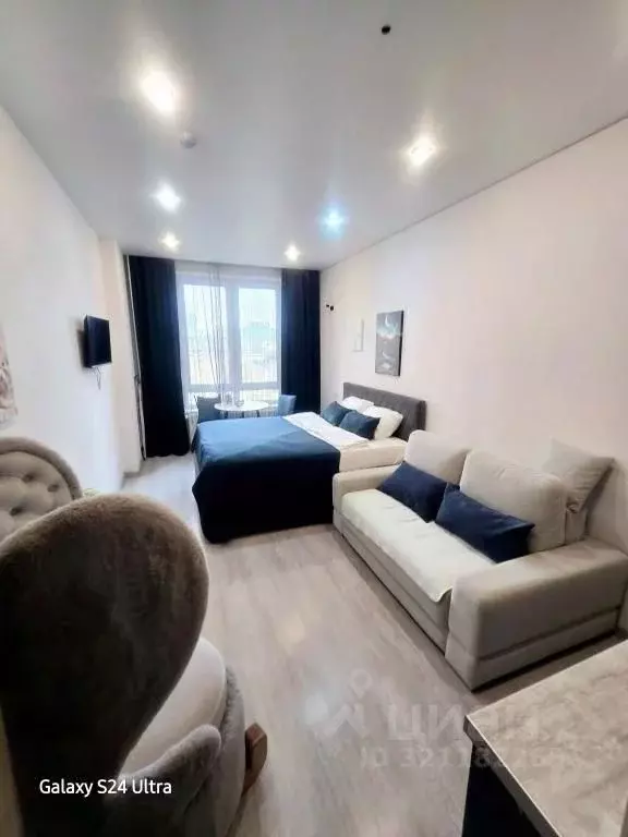 1-к кв. Нижегородская область, Нижний Новгород ул. Максима Горького, ... - Фото 0