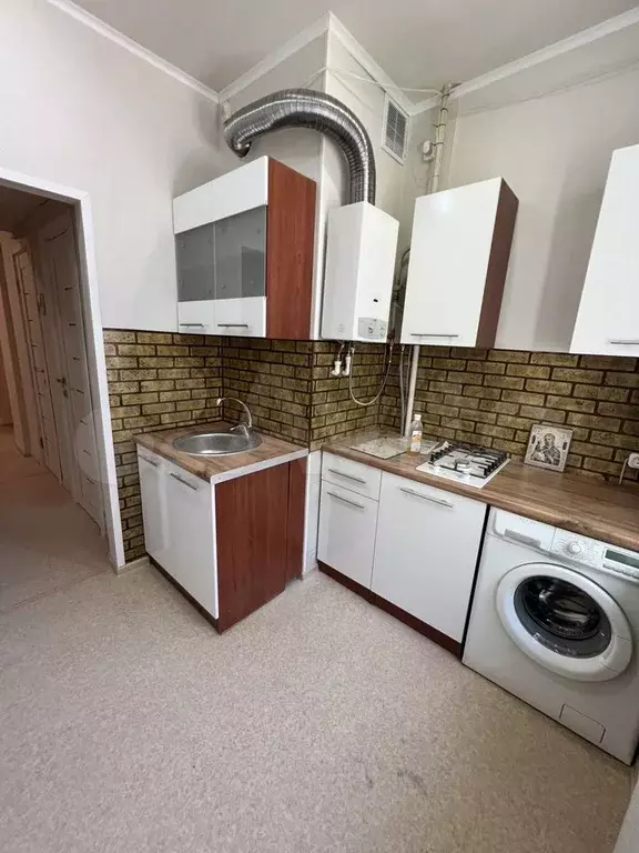 3-к. квартира, 60 м, 2/4 эт. - Фото 1
