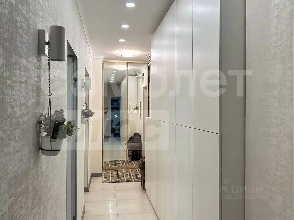 3-к кв. Крым, Евпатория просп. Ленина, 66 (72.8 м) - Фото 1