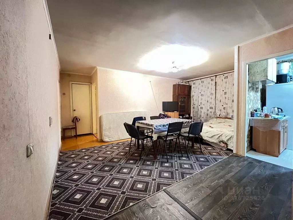 3-к кв. Свердловская область, Екатеринбург ул. Железнодорожников, 1 ... - Фото 2