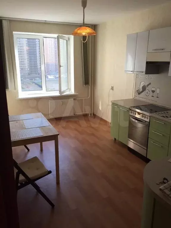 1-к. квартира, 40 м, 8/24 эт. - Фото 1