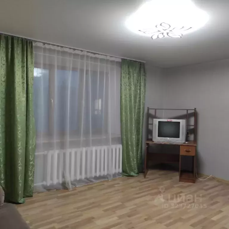 1-к кв. Татарстан, Зеленодольск ул. Карла Маркса, 8 (42.0 м) - Фото 1