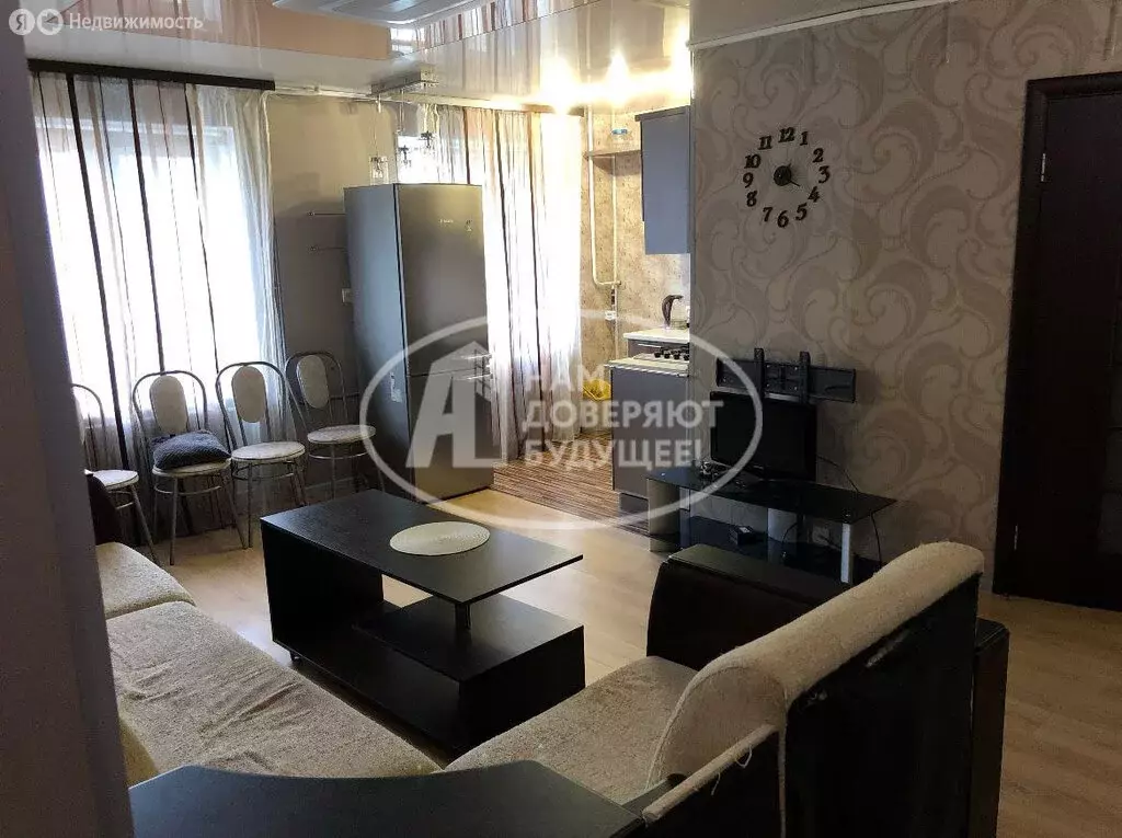 3-комнатная квартира: Чайковский, Камская улица, 3 (60 м) - Фото 1