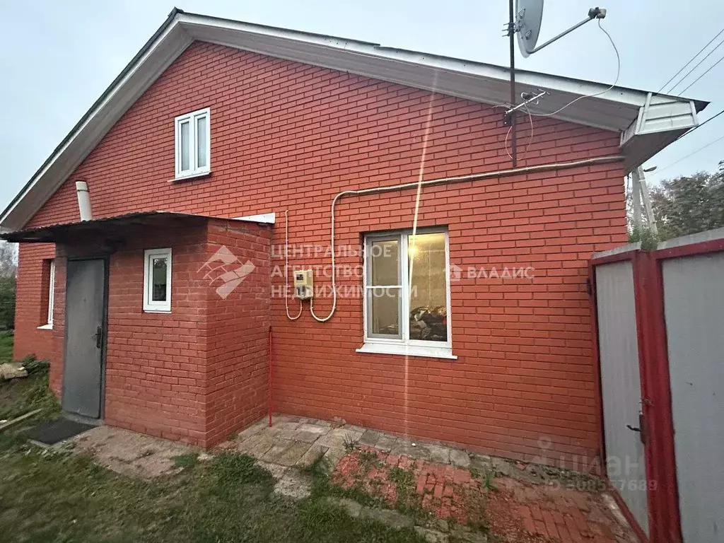 Дом в Рязанская область, Спасск-Рязанский ул. Свердлова (69 м) - Фото 0