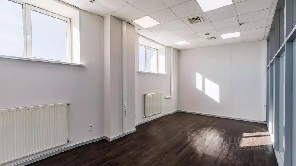 Офис в Санкт-Петербург ул. Чапаева, 15 (28 м) - Фото 1