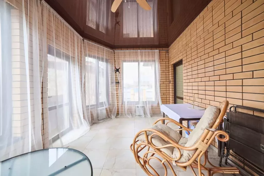 Дом в Башкортостан, Стерлитамакский район, Наумовский сельсовет, с. ... - Фото 1